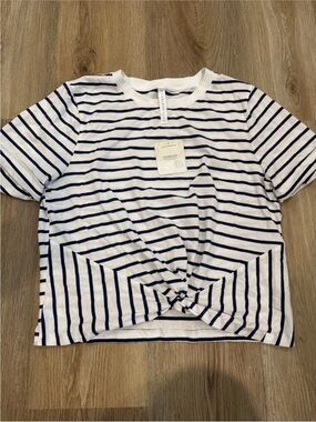 Fabletics 100% Cotton Front Twist Tee White Navy Stripes M $39.95 Nautical Trend